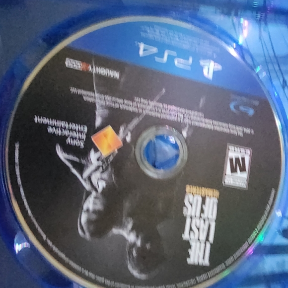 PS4 The Last of Us Remastered - Picture 3 of 3